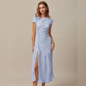 NWT RIHOAS The Blue Round Neck Floral Slit Midi Dress